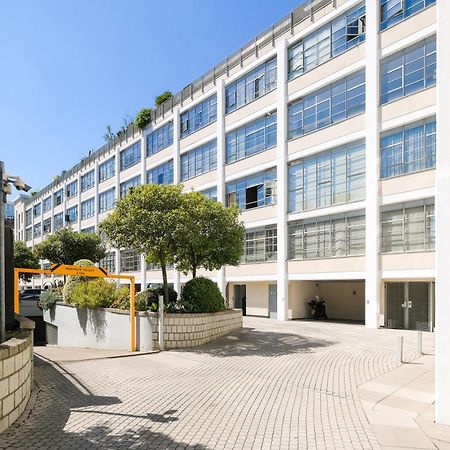 דירות לונדון Lovely 2 Bed Flat In Canal Side Gated Development מראה חיצוני תמונה